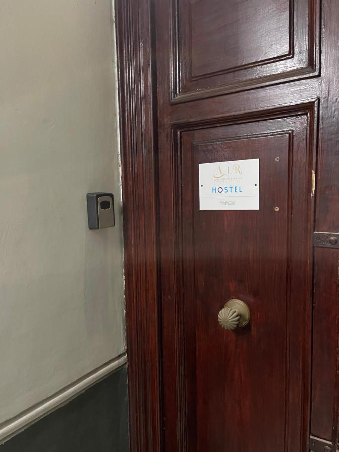 A I R H1o Ostello Napoli
